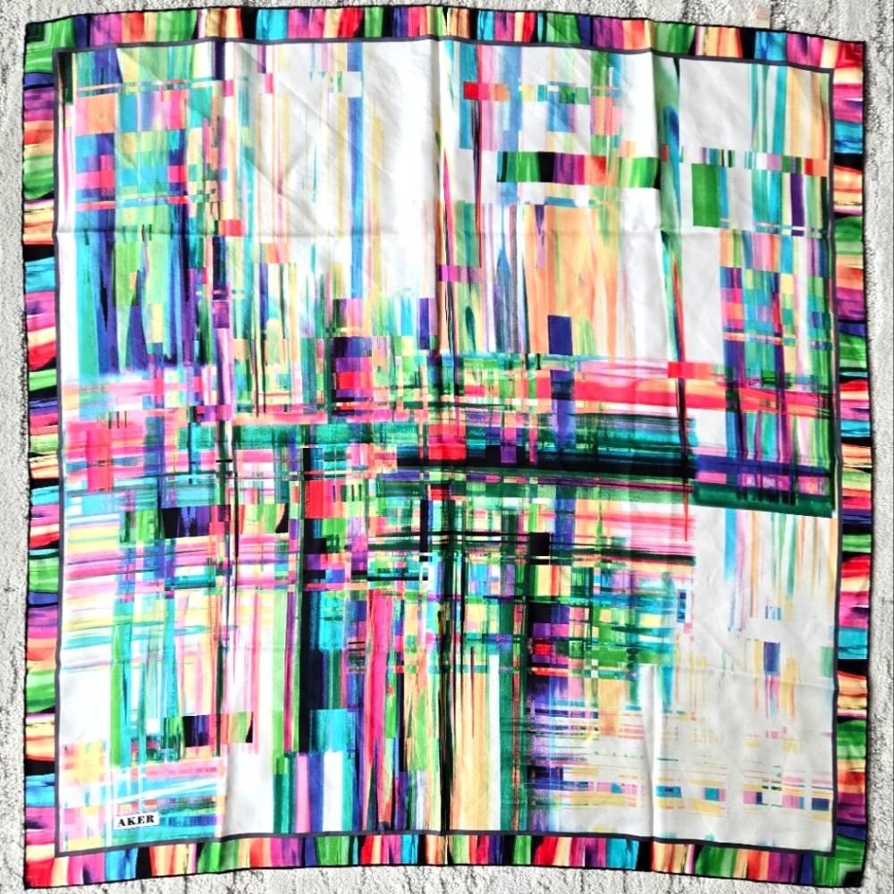 Aker Square Silk Scarg